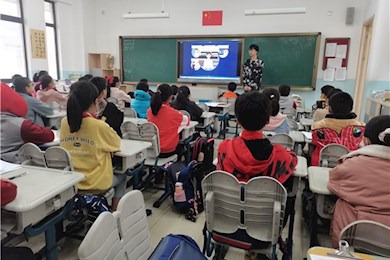 学习防范间谍条例　增强学生安全意识