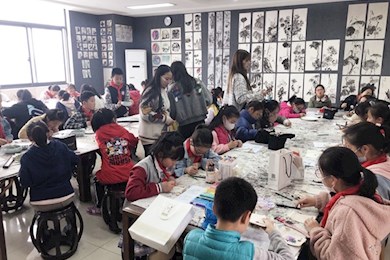 斜塘学校第十届校园传统文化艺术节系列活动 之手绘香包大赛