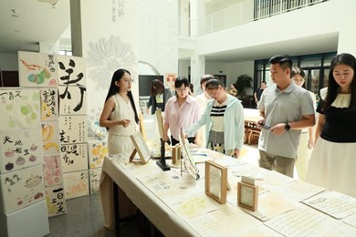 【6月教研】中医药美育焕新姿：本美术馆AI赋能呈现学生艺术硕果