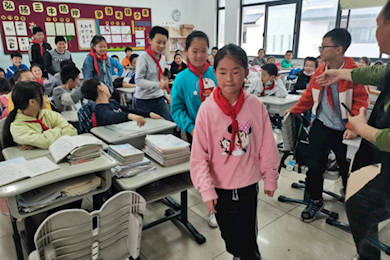 安全教育　你我同行——记苏州工业园区斜塘学校校车疏散演练